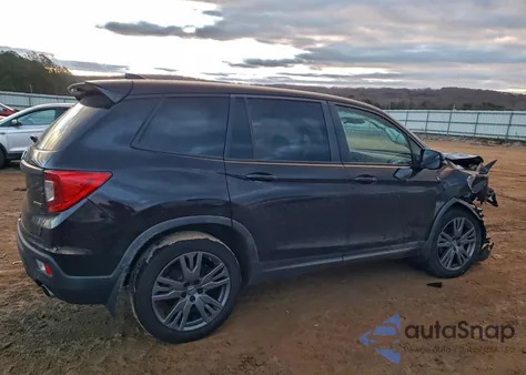 2021 Honda Passport Sport z USA, uszkodzony, nr VIN 5FNYF7H28MB009536